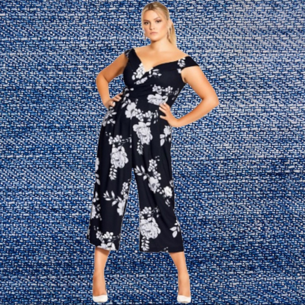 City Chic Serene Floral Print Black & White Jumpsuit, Size 20 (20 W) - NWT